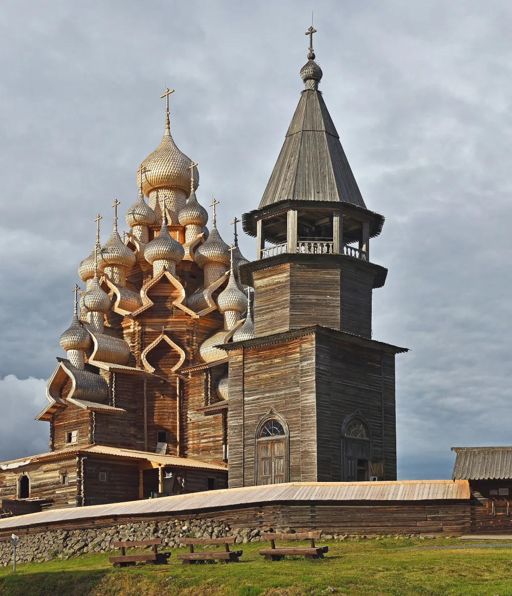 колокольня Кижского погоста