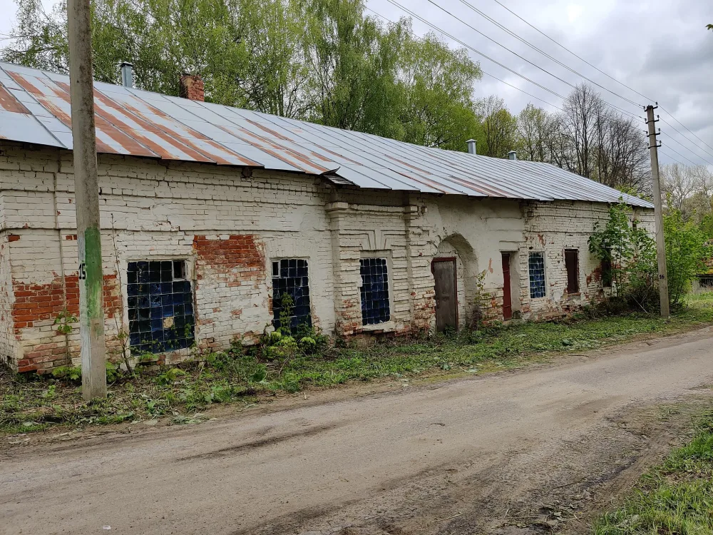 Корпус служебный западный