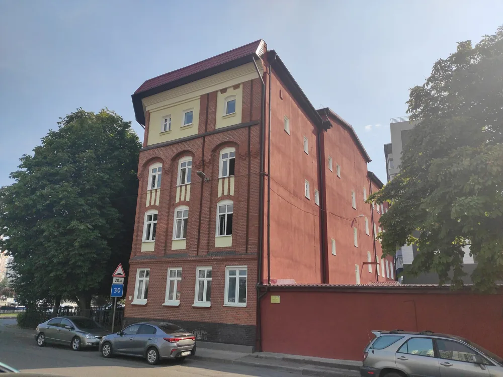 Здание административное