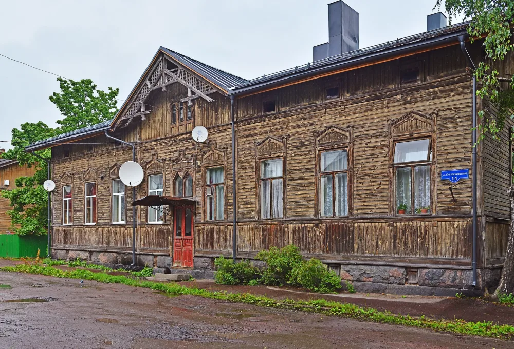 Жилой дом