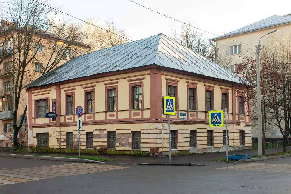 Дом статского советника И.И. Вольского