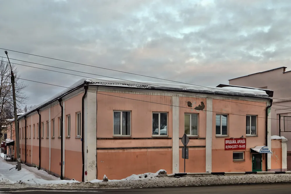 Дом жилой (бывший подготовительный корпус)