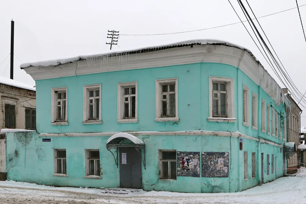 Дом Таракановых
