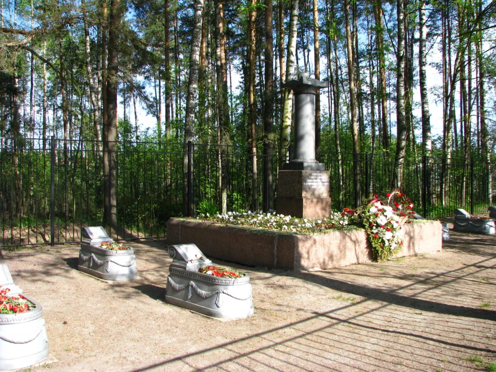Братская могила советских воинов Великой Отечественной войны