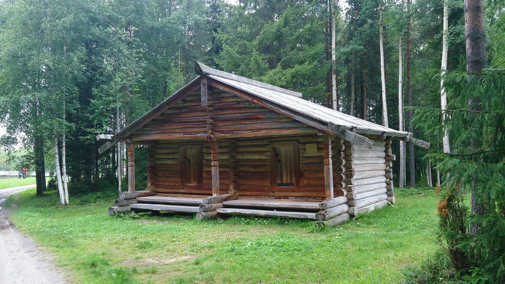 Амбар-двойня (Малые Корелы)