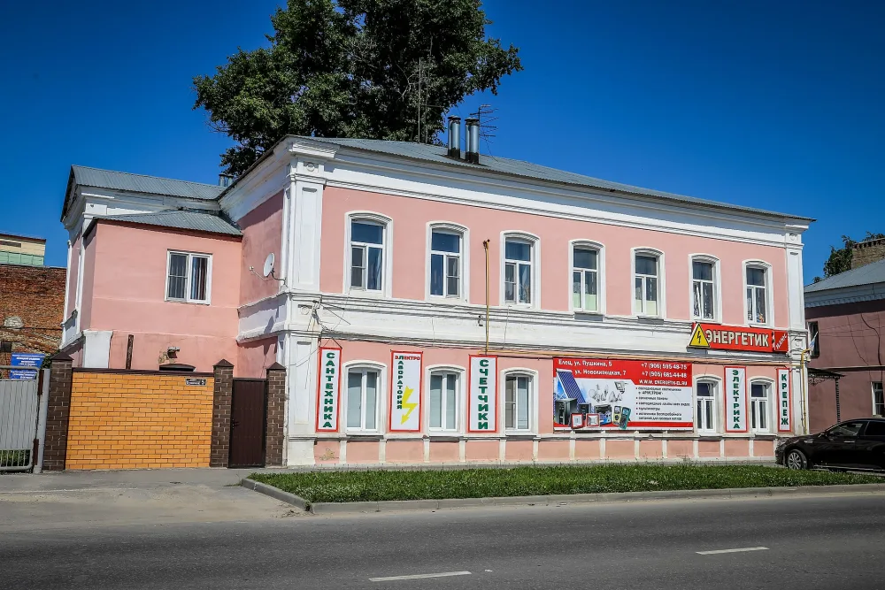 Дом Русанова