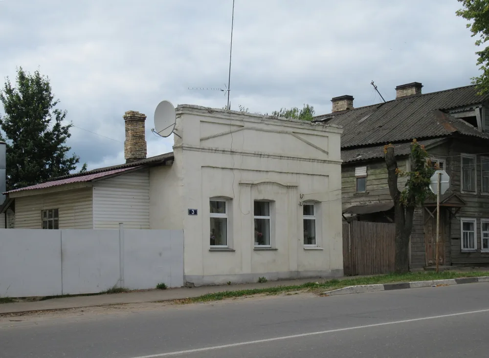 Флигель