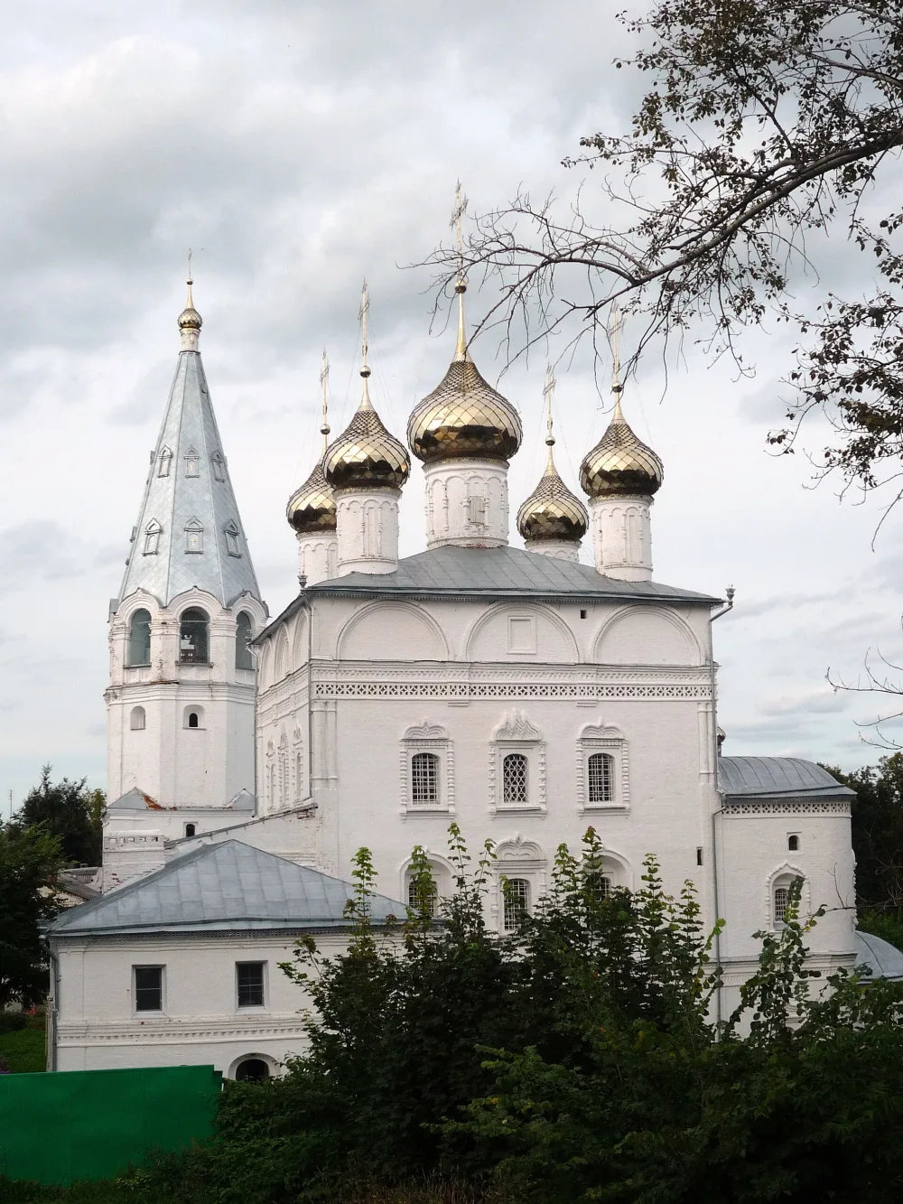 Собор Благовещения Пресвятой Богородицы с колокольней