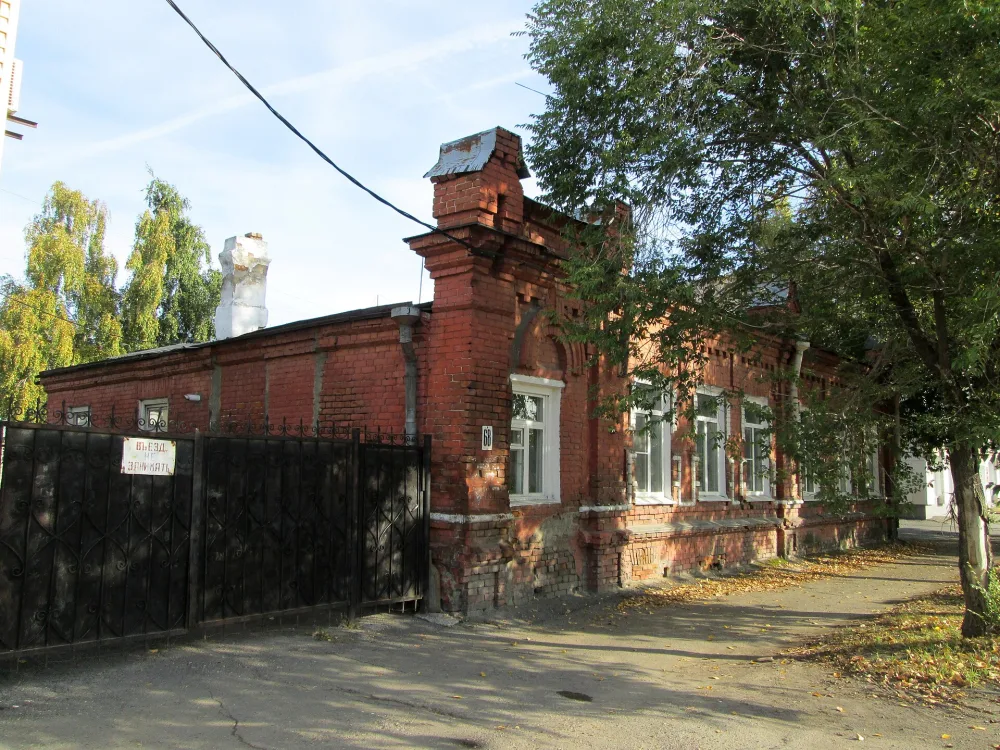 улица Пушкина 68, Жилой дом