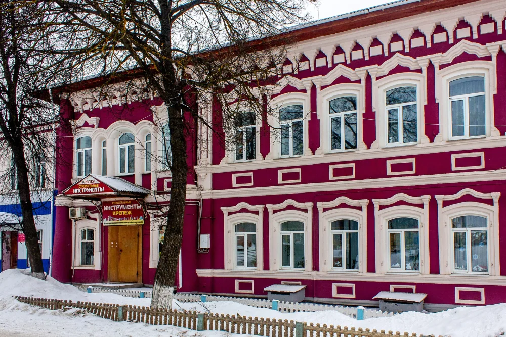 Дом Оленичева