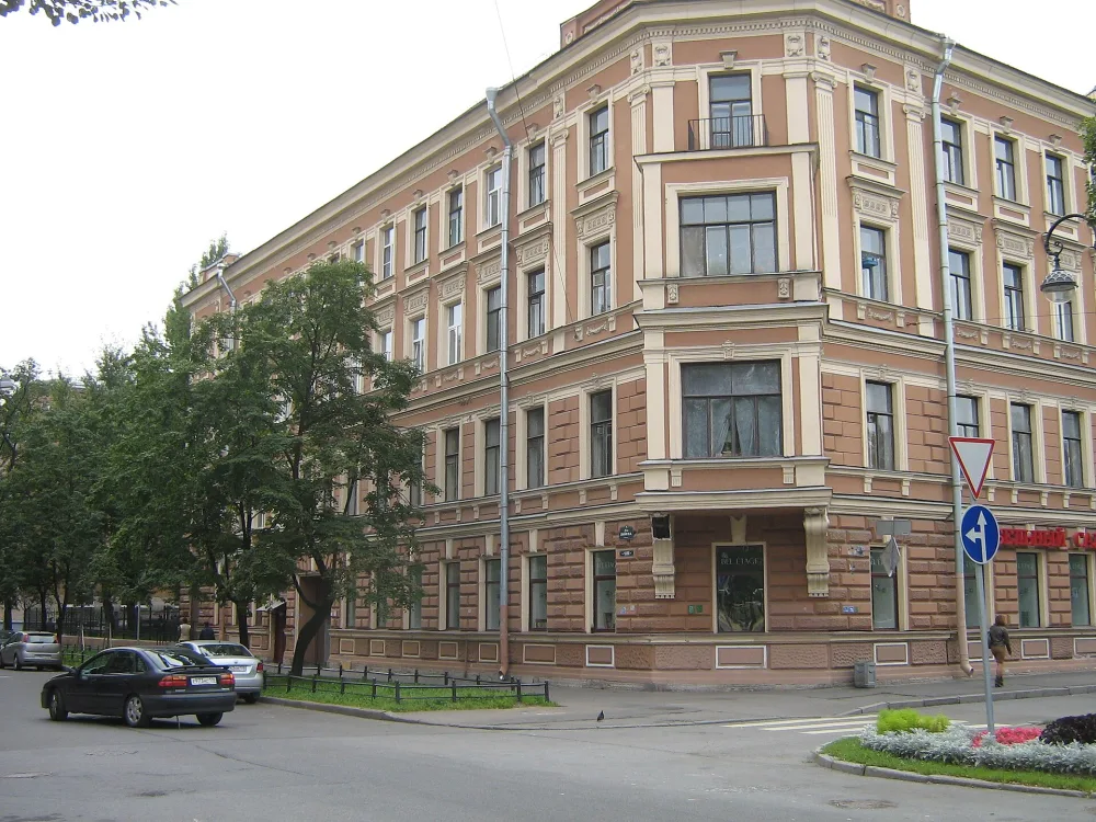 Доходный дом
