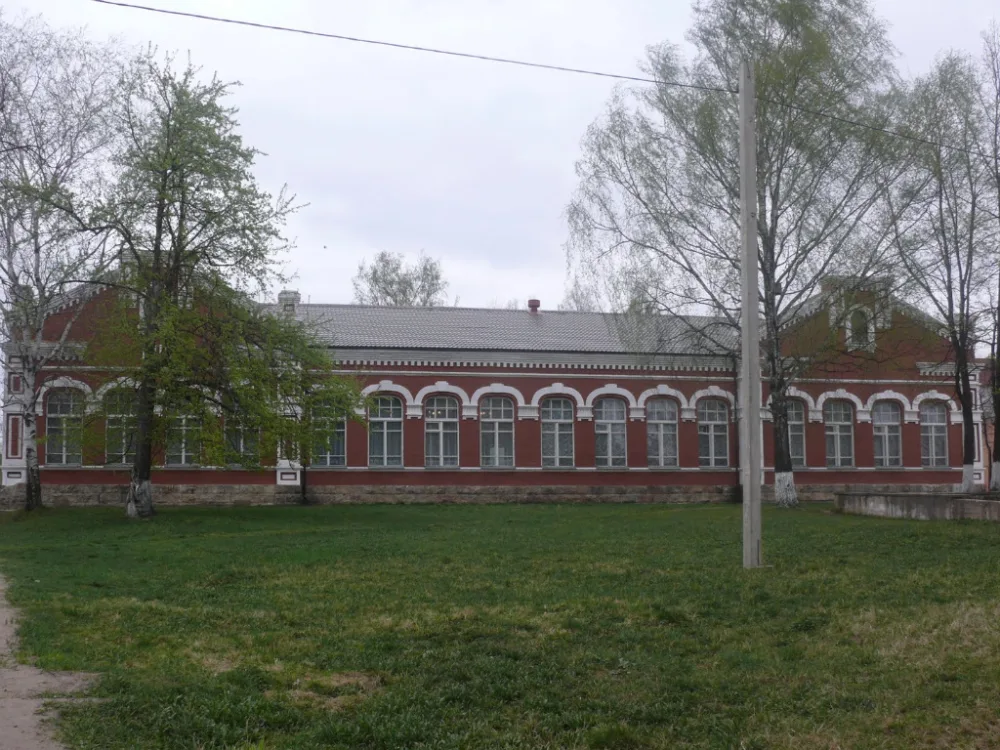 Здание бывшего второго городского училища
