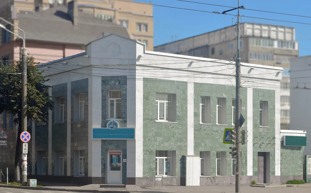 Жилой дом с аптекой