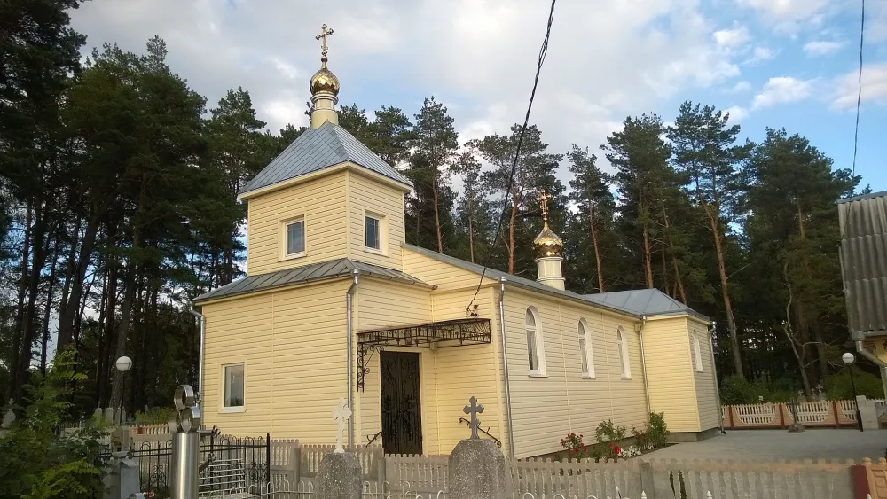 Свято-Ильинская церковь (Мосты)