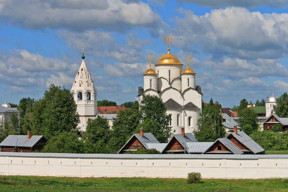 Собор Покровский с колокольней и галереей