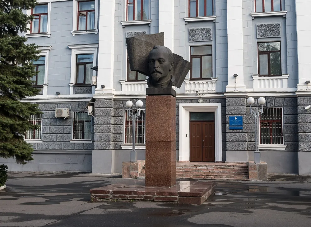 Памятный знак Ф.Э. Дзержинскому