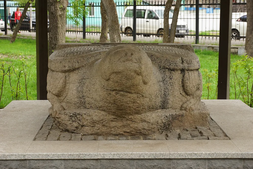 Уссурийская каменная черепаха