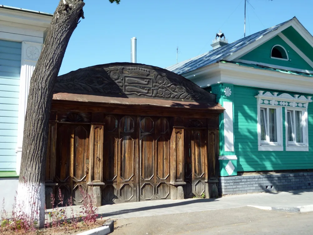 Флигель