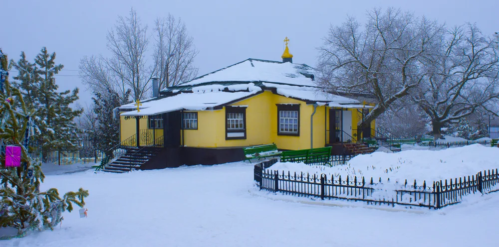 Крестовоздвиженская церковь