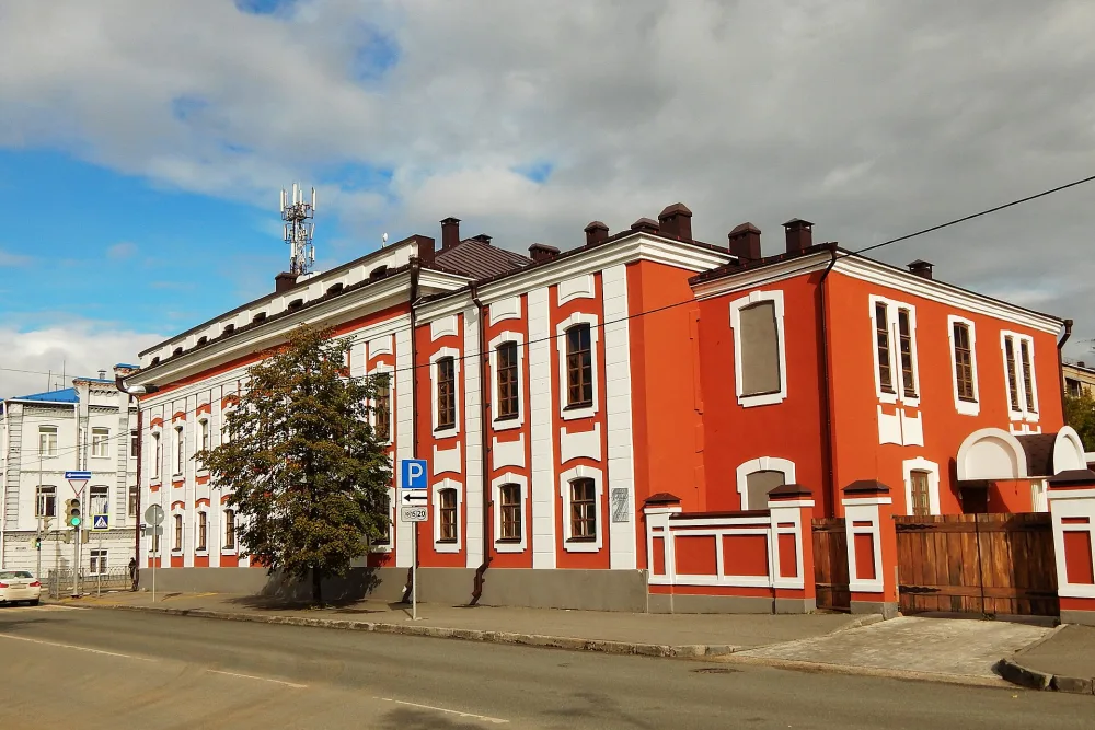 Малое здание (контора)