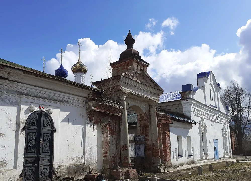 Южный корпус мучных торговых рядов
