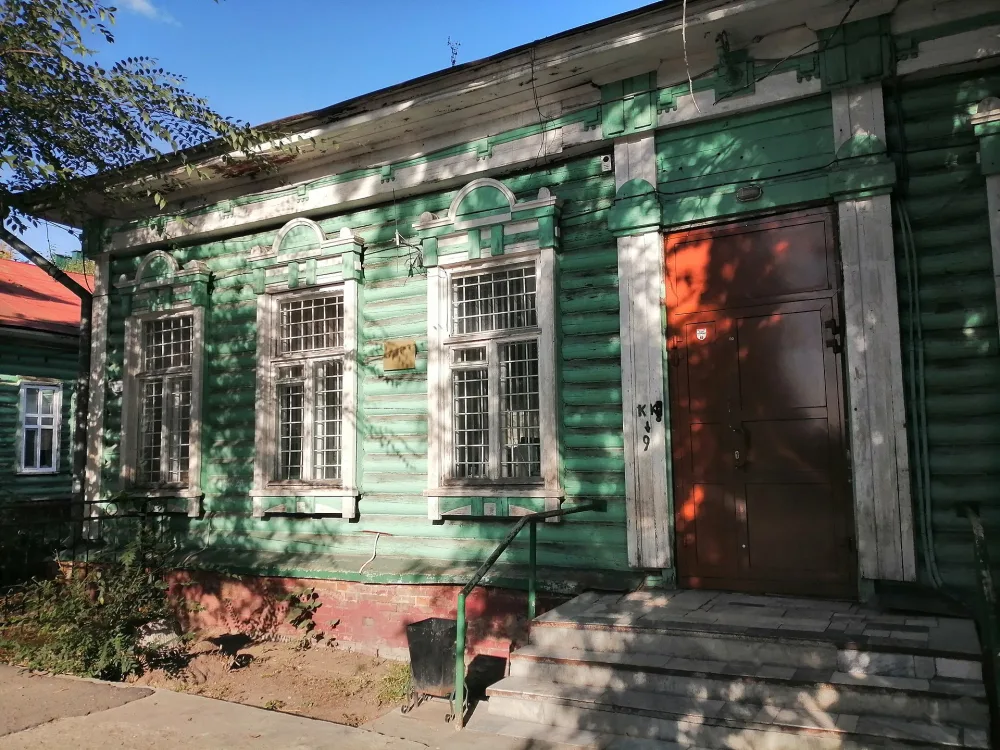 Особняк, образец застройки улицы