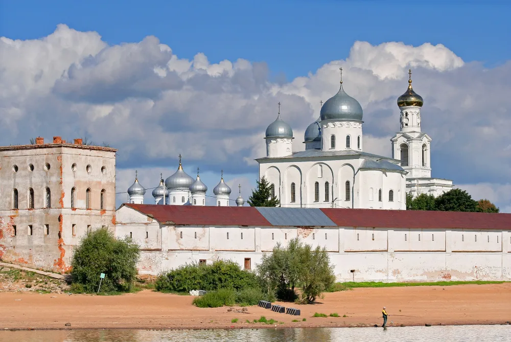 Юрьев монастырь