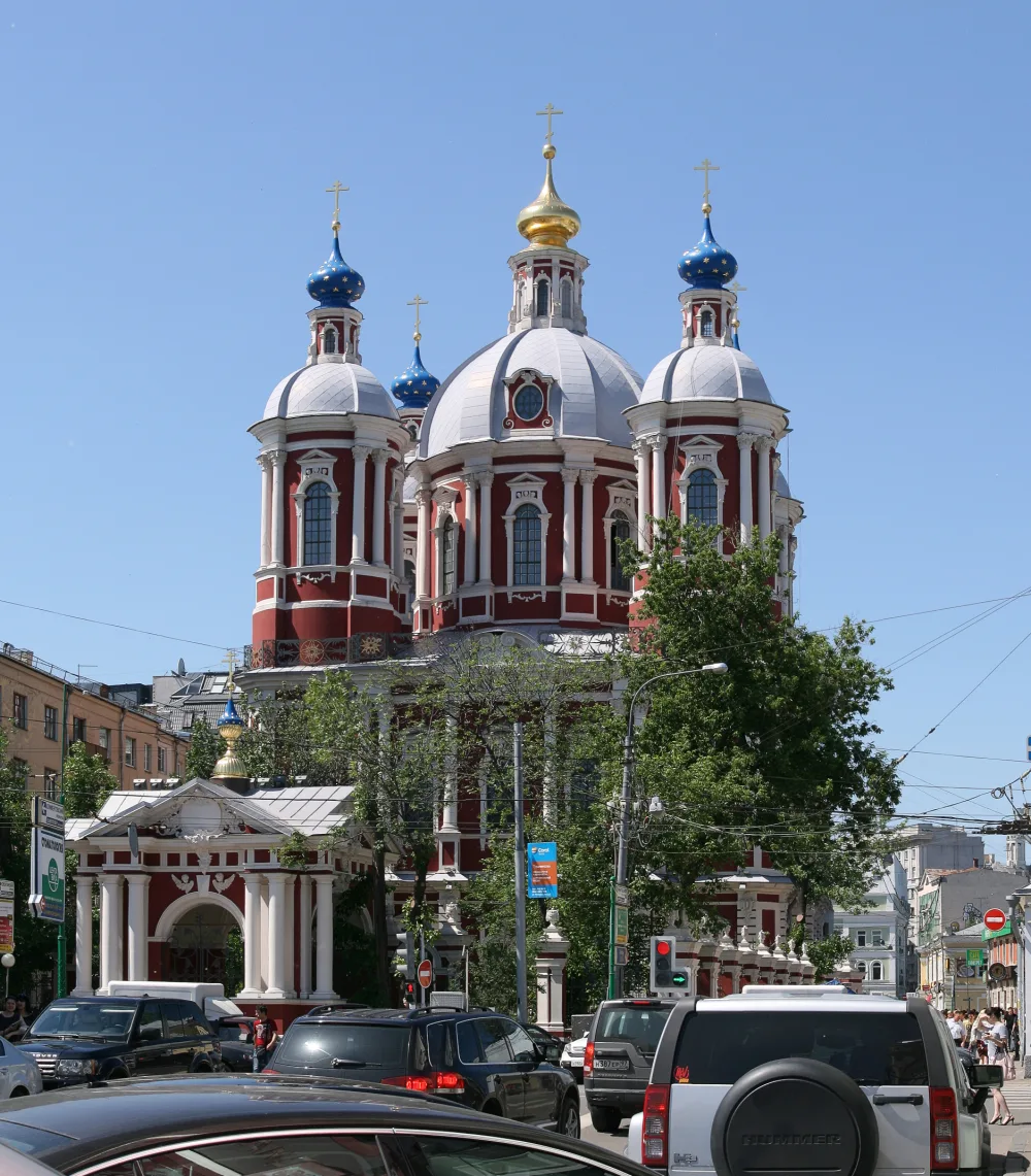 Пятницкая улица 26 стр. 1 ограда храма с воротами