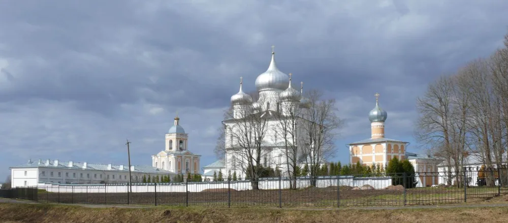 Хутынский монастырь