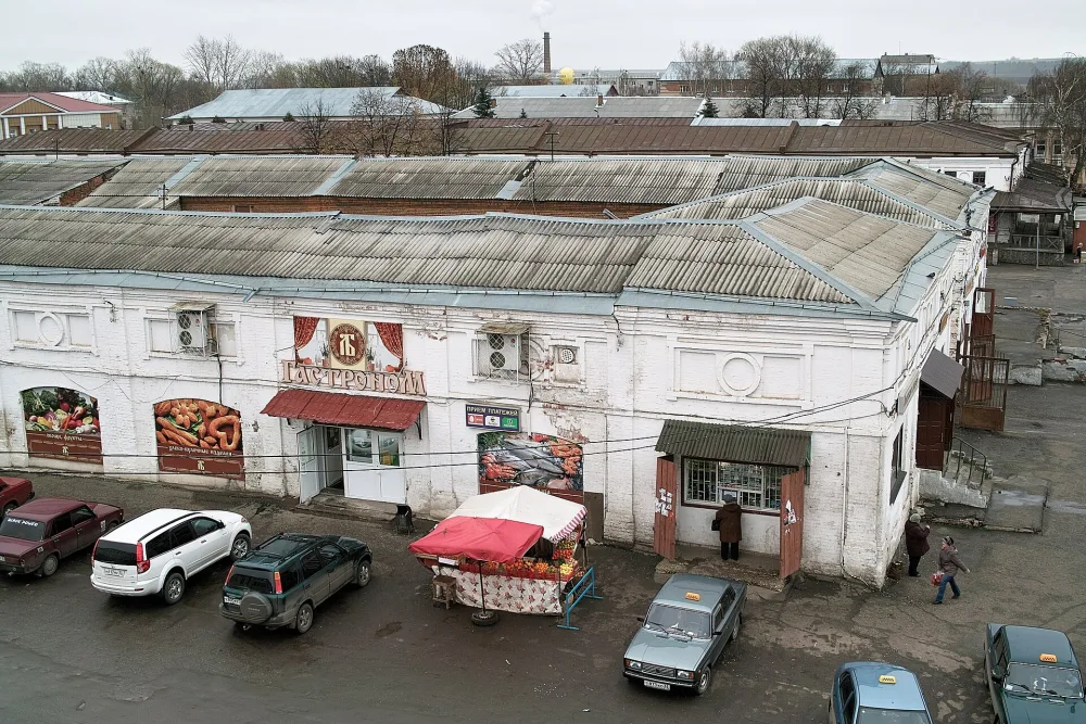 Западный корпус западного каре (торговых рядов)