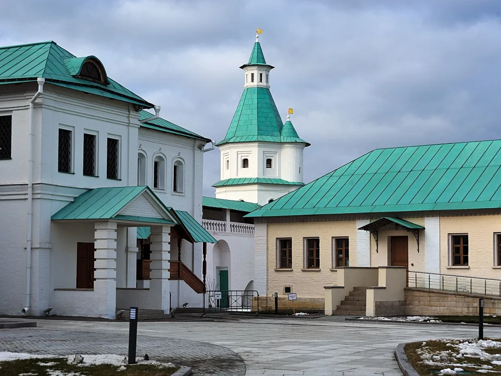 Иноплеменничья башня