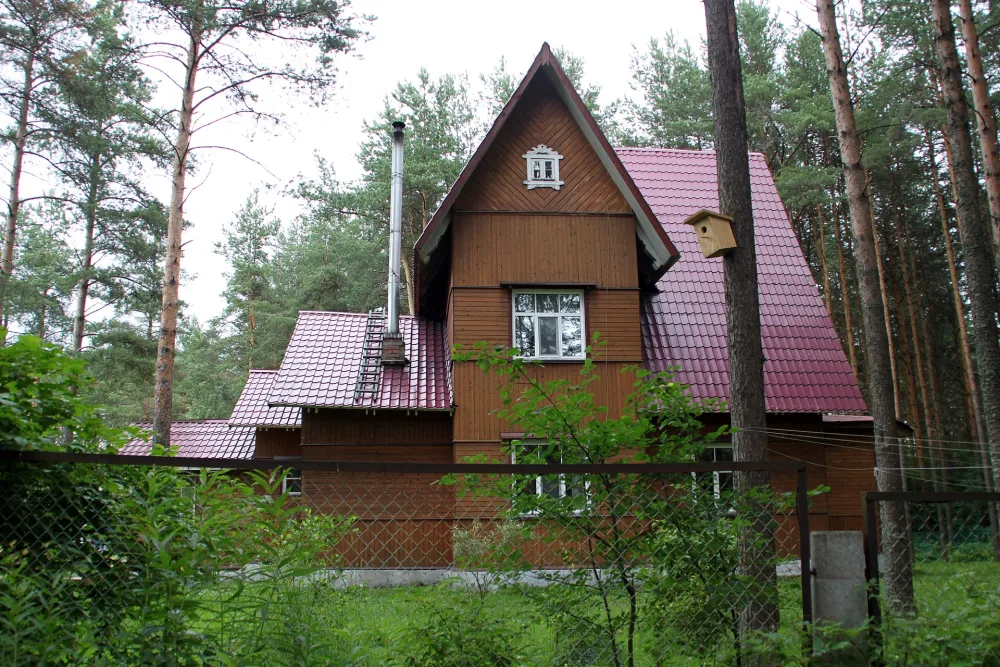 Жилой дом начальника («сталинский домик»)