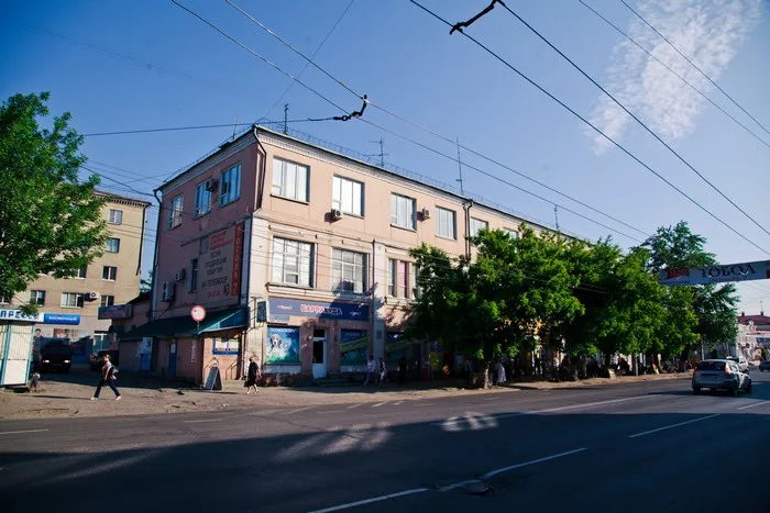 Торговое помещение и флигель купеческой семьи Бронниковых