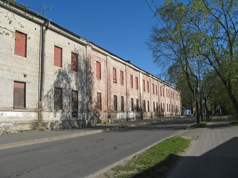 Казарма Офицерской стрелковой школы