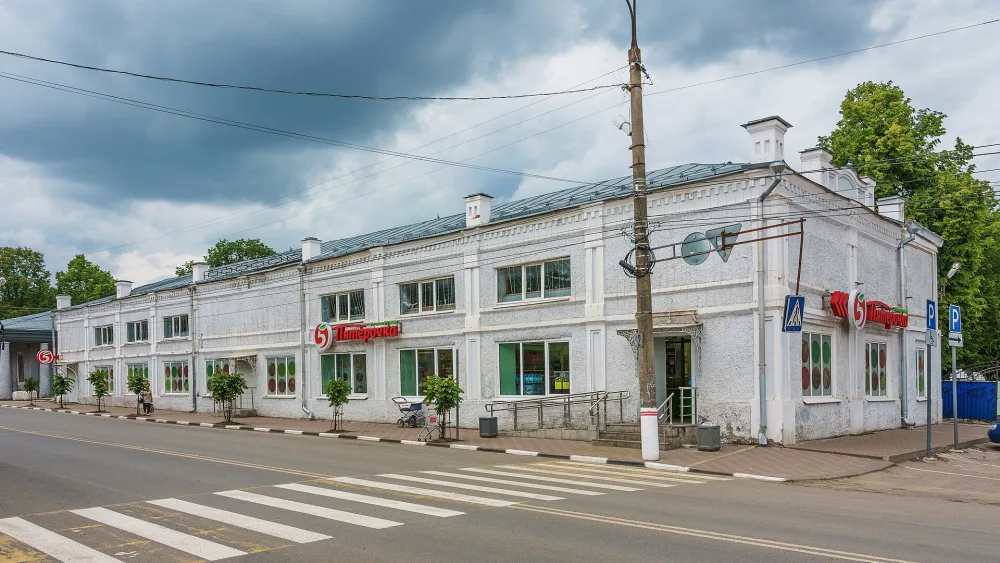 Восточный корпус торговых рядов