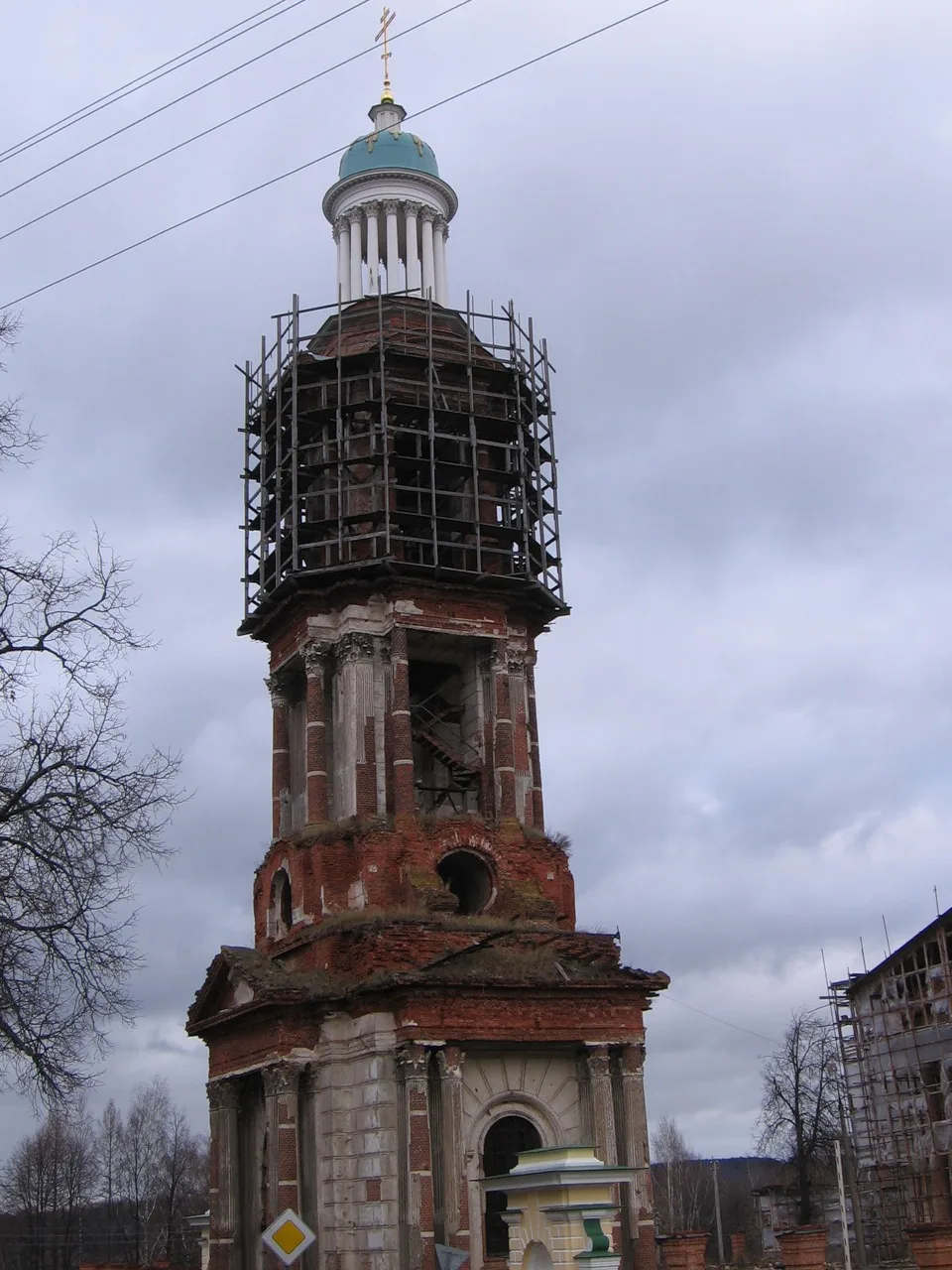 Колокольня Троицкого собора