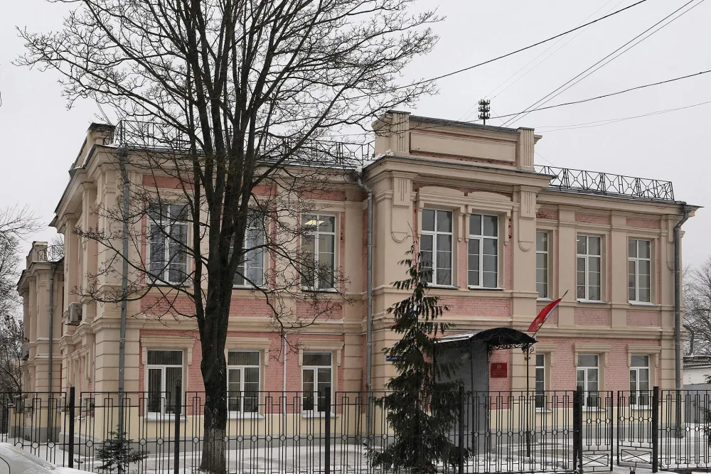 Здание второго мужского училища им. В.Е. Васильева