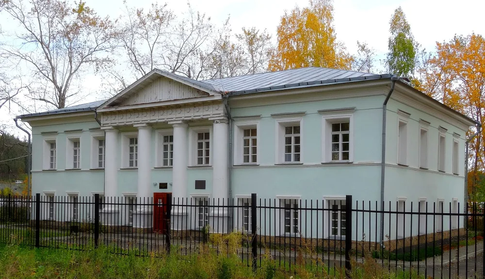 Заводоуправление Нижнетуринского железоделательного завода