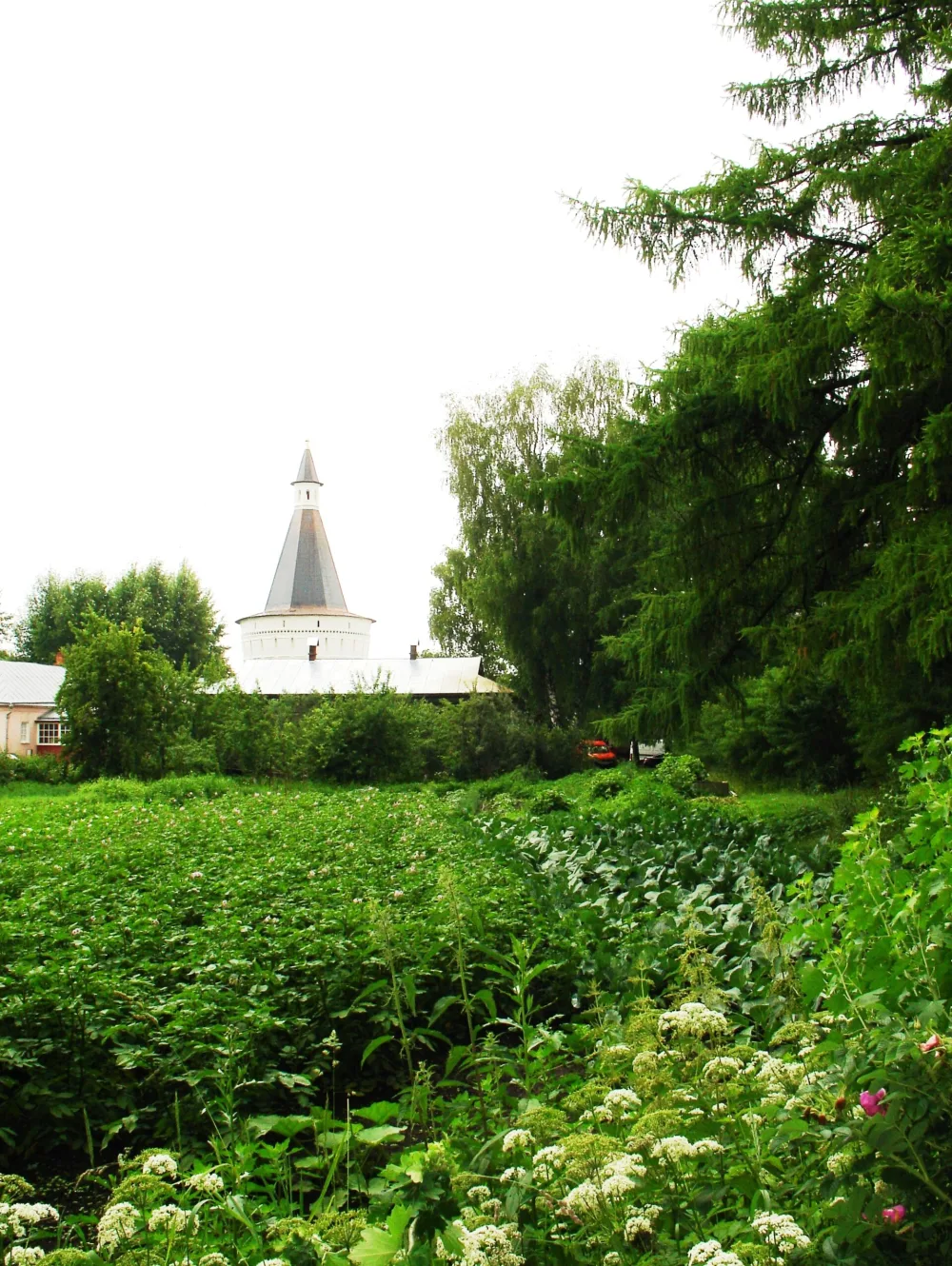 Старицкая (Поваренная) башня