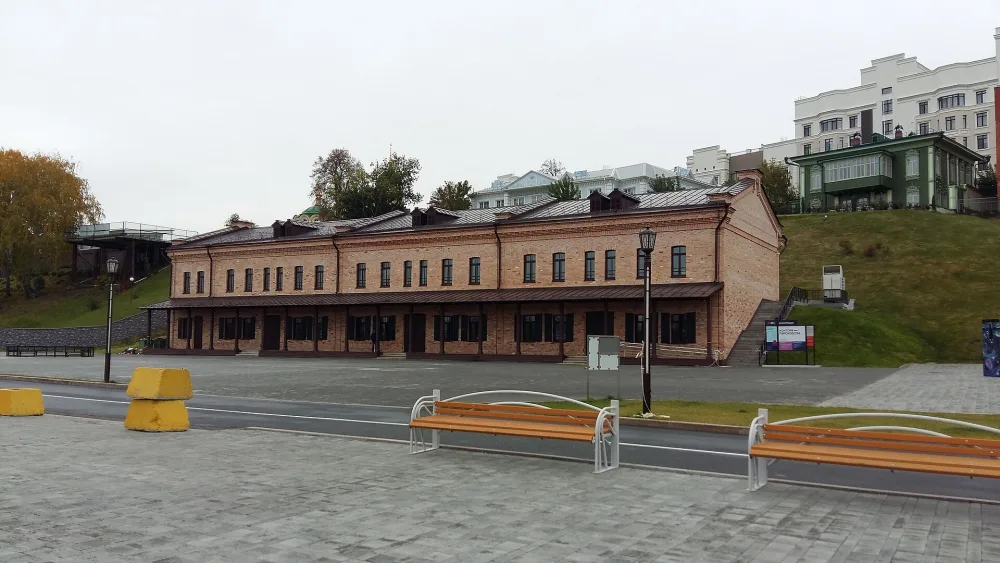 Контора пароходства и склад купца А. В. Колмакова