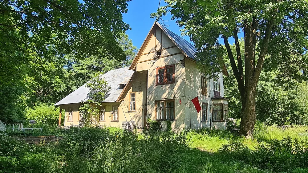Коттедж сотрудников научного городка №18 (Павлово)