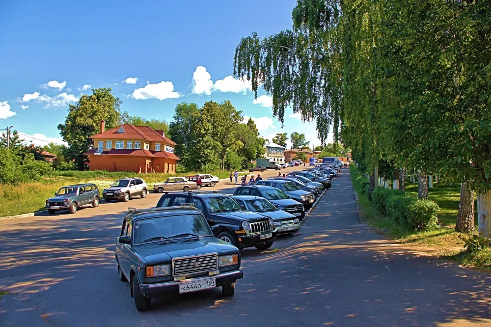 Площадь Пожарского