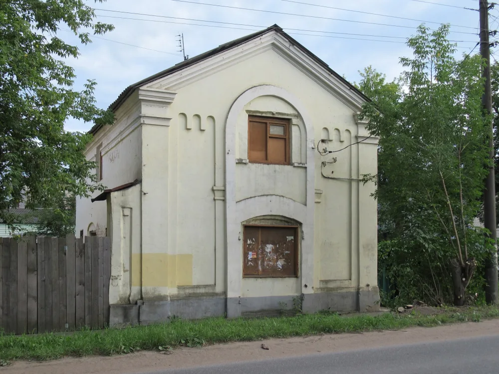 Флигель западный