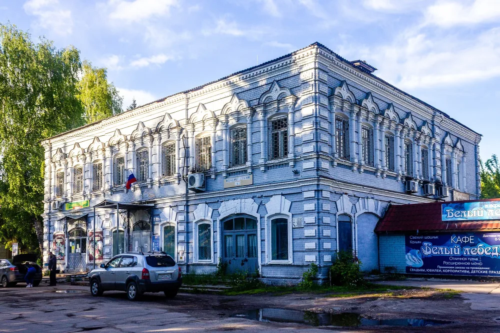 Гостиница Кудрявцева с торговым помещением
