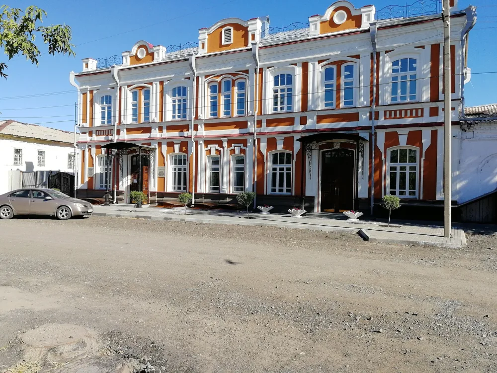 Здание, где работал А. Е. Карташев