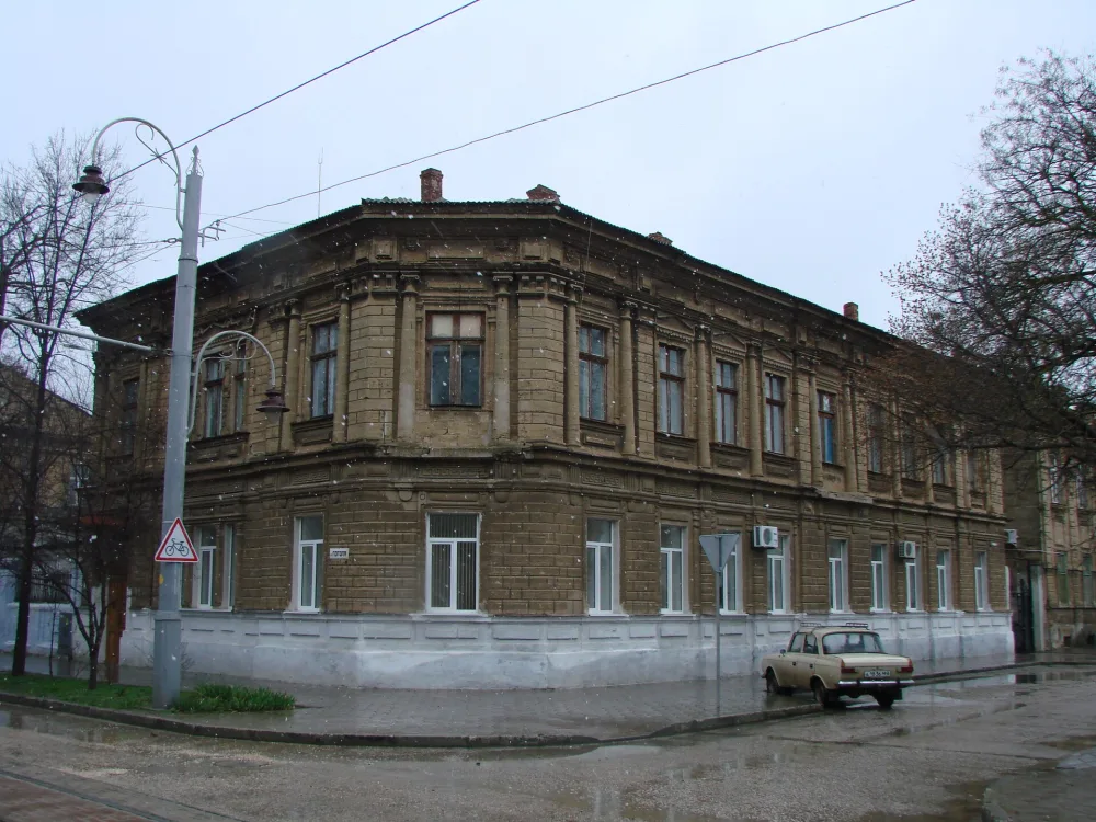 Евпаторийская женская гимназия Рущинской