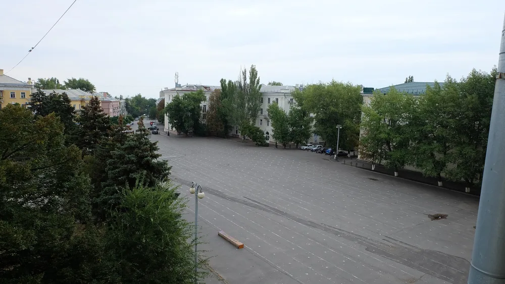 Октябрьская площадь