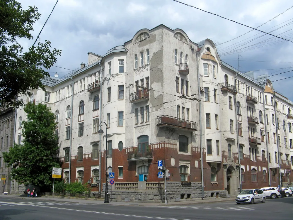 Лицевой дом