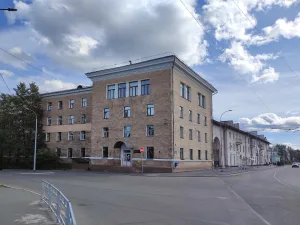Здание общественное