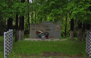Памятник воинам-землякам, погибшим в Великой Отечественной войне